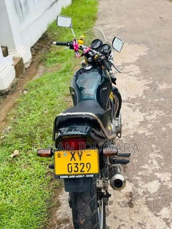 Honda Jade 2012