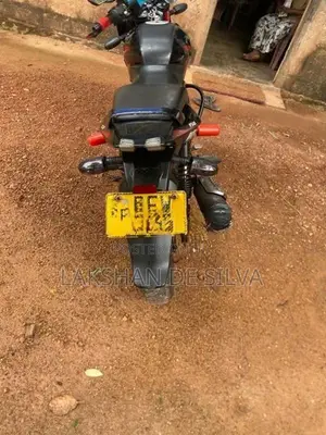 Bajaj Pulsar 150 2017