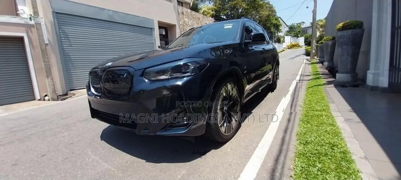 BMW iX3 Electric 2023