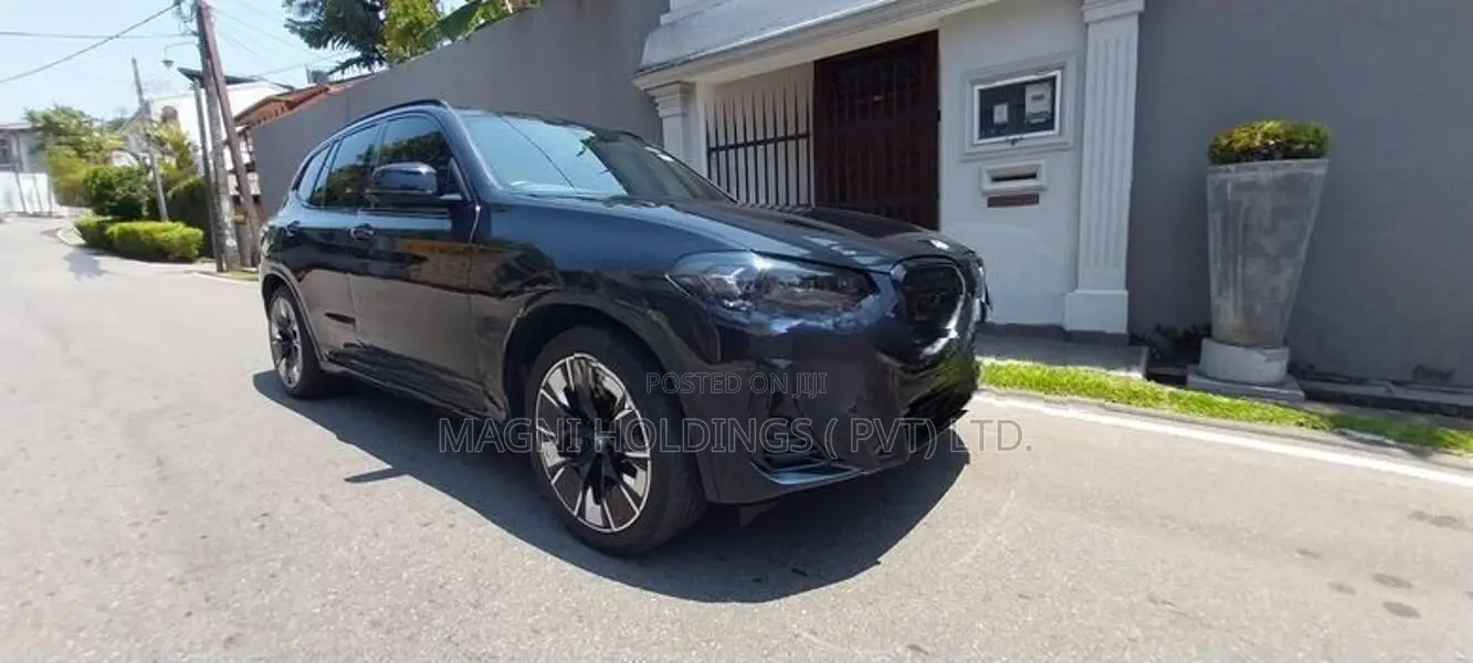 BMW iX3 Electric 2023