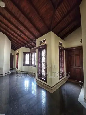 Land with House for Sale in Colombo 6 (P-12)