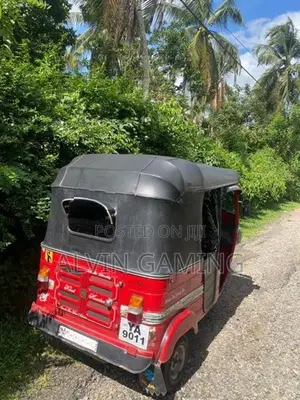 Bajaj RE 4 Stroke 2011