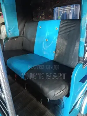 Bajaj RE 2001