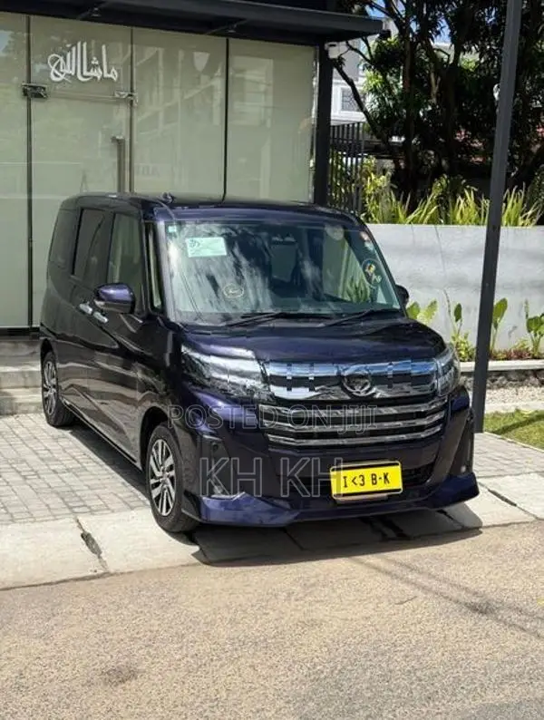 Toyota Roomy Custom G 2025