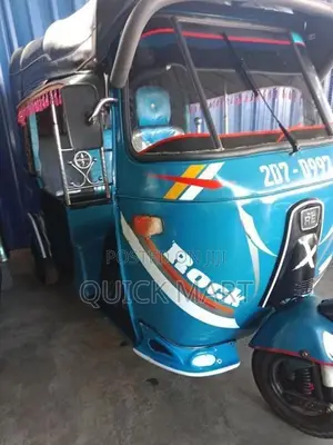Bajaj RE 2001