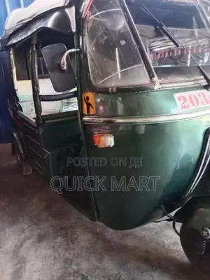 Bajaj RE 2001