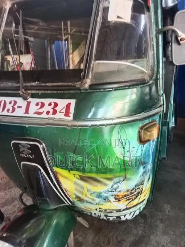 Bajaj RE 2001