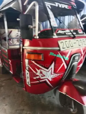 Bajaj RE 2001