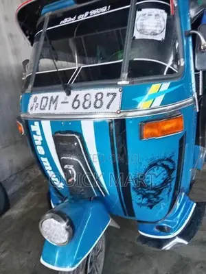 Bajaj RE 2009