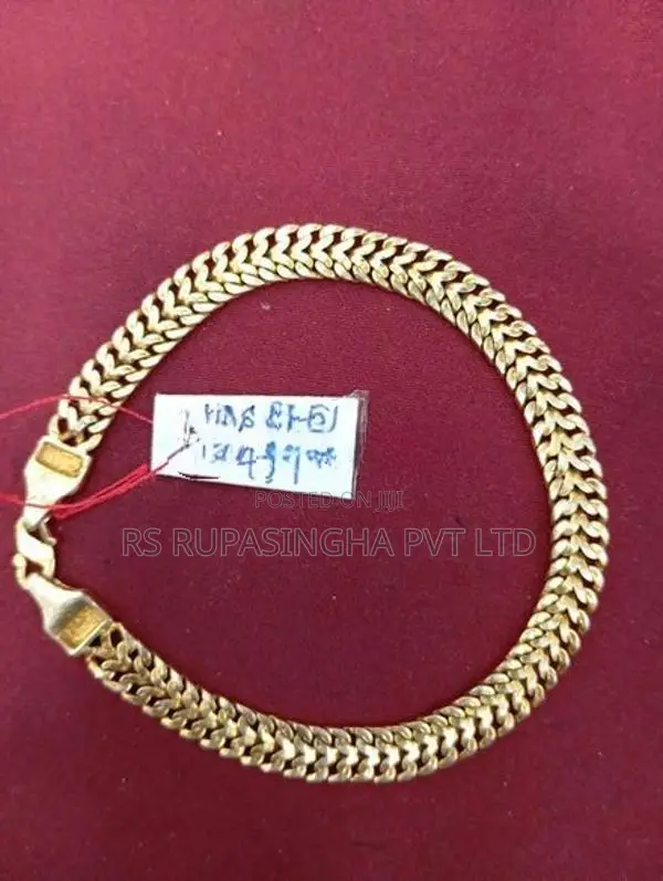 Bracelet
