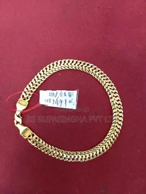 Bracelet