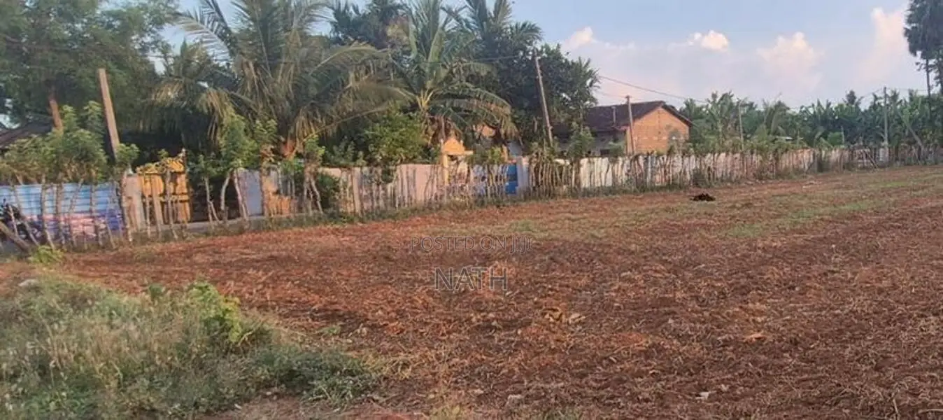 கோப்பாயில் காணி விற்பனைக்கு