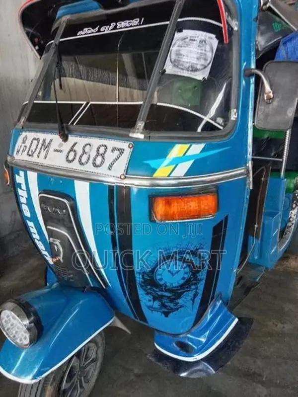 Bajaj RE 2009