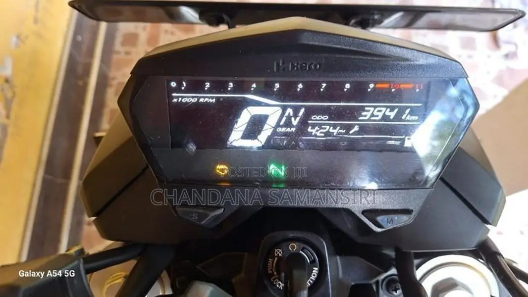 Hero Hunk 160R 2026