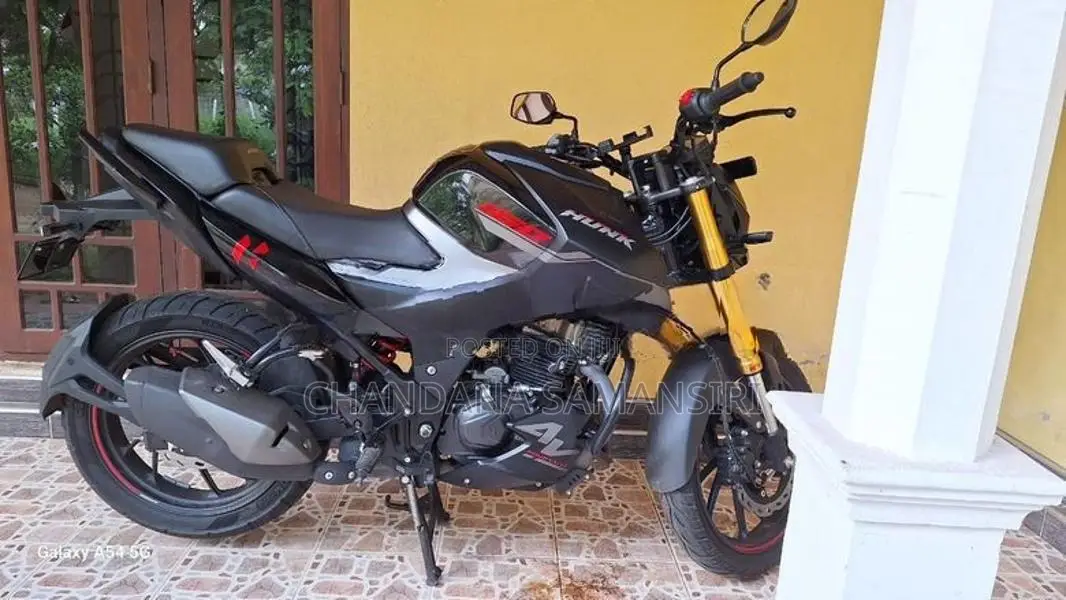 Hero Hunk 160R 2026