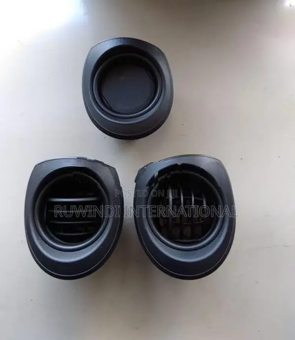TOYOTA AQUA NHP10 AC COWL