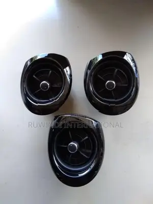 TOYOTA AQUA NHP10 X URBAN AC COWL