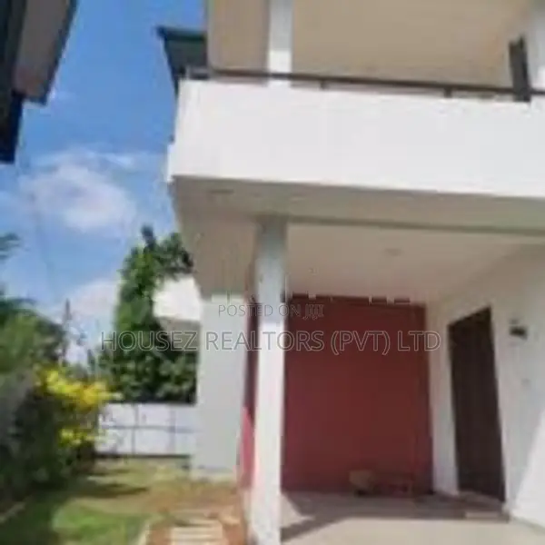 Modern 3-Storey Luxury House for Sale Athurugiriya