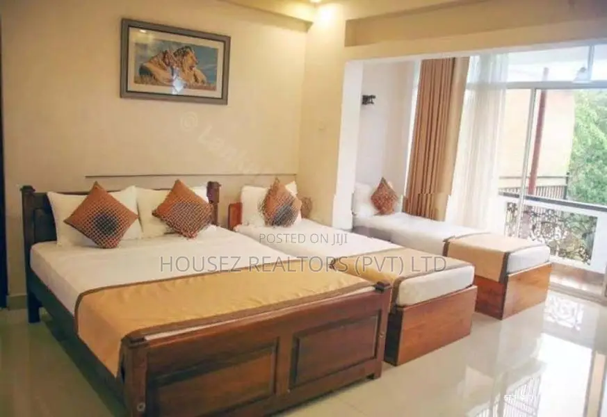 Boutique Hotel for Sale – Gannoruwa, Kandy (Hanthana Mountain View)