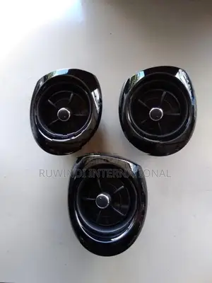 TOYOTA AQUA NHP10 X URBAN AC COWL