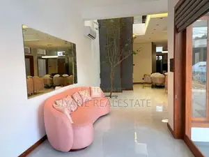 Super Luxury 3 Story Fully Furnished House Sale in Battaramulla