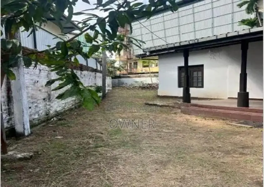 Land For Sale In Rajagiriya