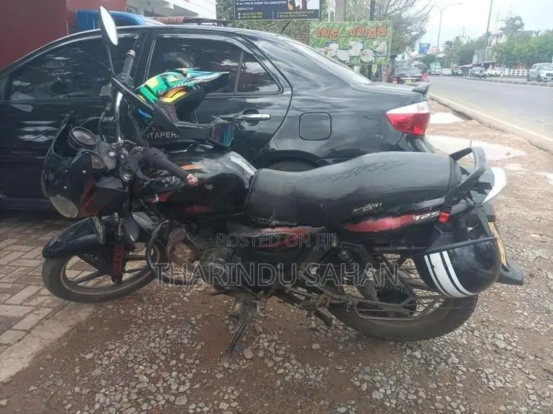 Bajaj Discover 125 2012