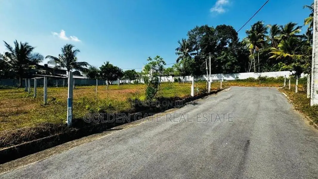 Land for Sale in Kadawatha