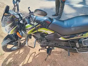 TVS Metro 2016