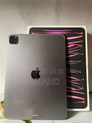 Apple iPad Pro 4th Gen M2 Chip