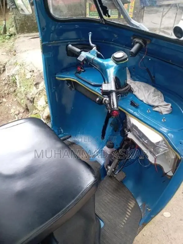 Bajaj RE 2 Stroke 2006