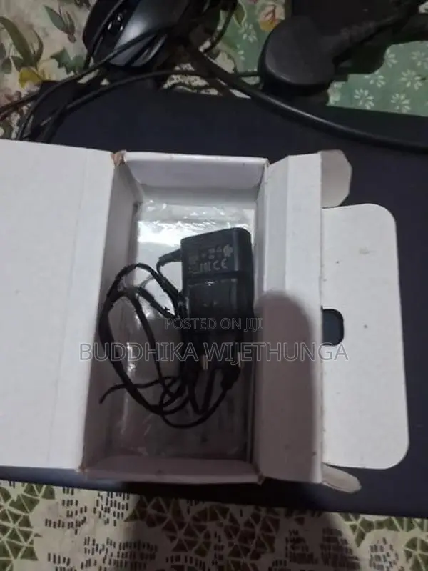 Nokia 220 4G (Used)
