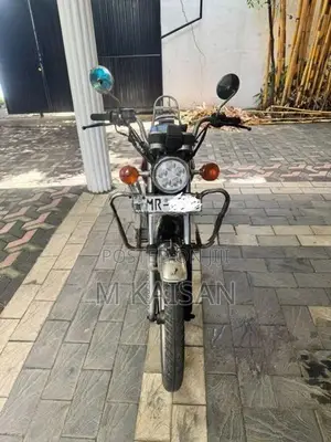 Suzuki GN 125 2006