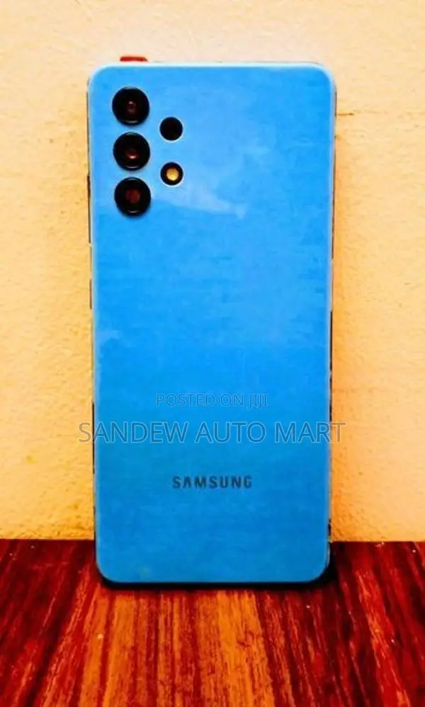 Samsung Galaxy A32 . (Used)