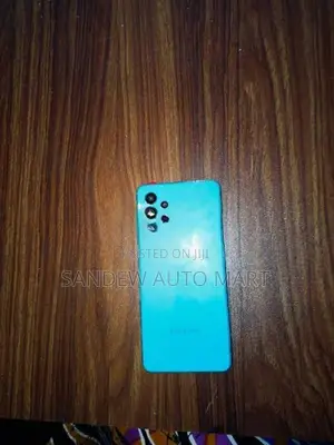 Samsung Galaxy A32 . (Used)