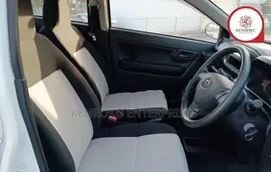 Daihatsu Mira 2024