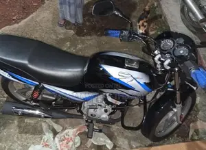 Bajaj CT100 2025