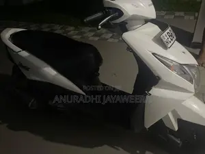 Honda Dio 2010
