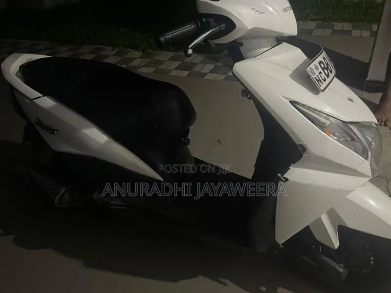Honda Dio 2010