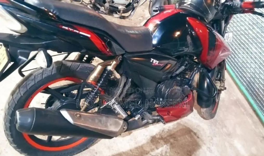 TVS Apache 2012