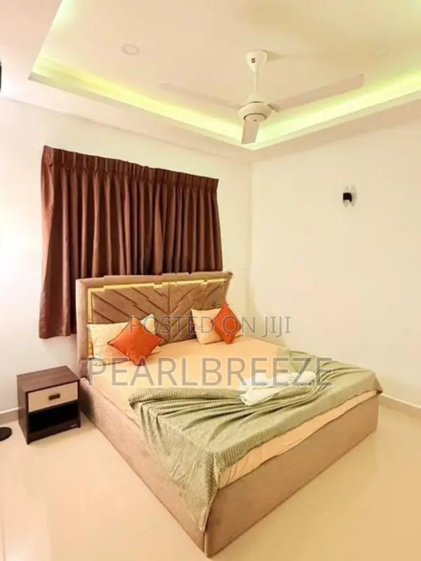 Holiday Furnished Apartment in Mount Lavinia