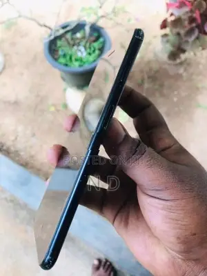 Apple iPhone 7 Plus (Used)