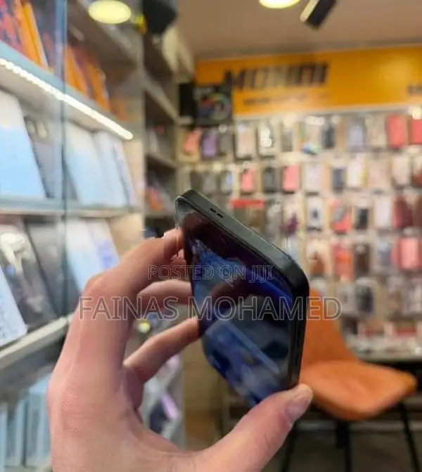 OnePlus 15 (Used)