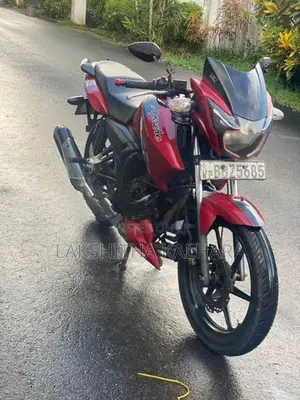 TVS Apache 2014