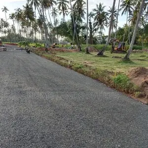 පැල්ලන්දෙණිය හන්දියෙන්ම සුපිරි ඉඩමක්