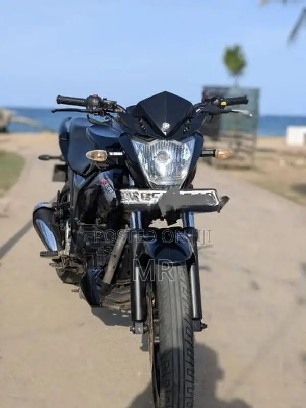 Suzuki Gixxer 2017