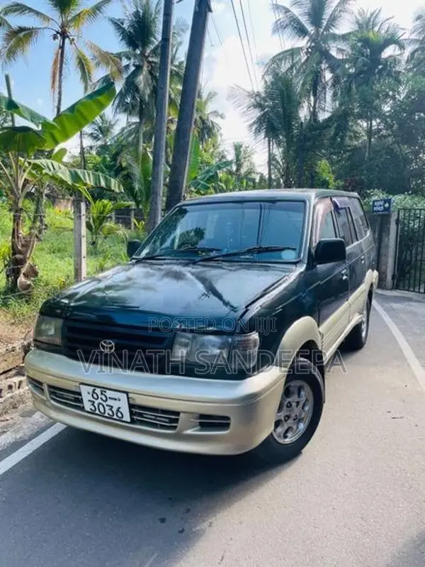 Toyota Kijang 1996