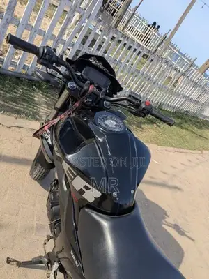 Suzuki Gixxer 2017