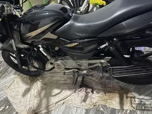 Bajaj Pulsar 150 2015