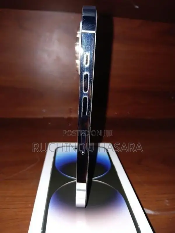Apple iPhone 14 Pro (Used)